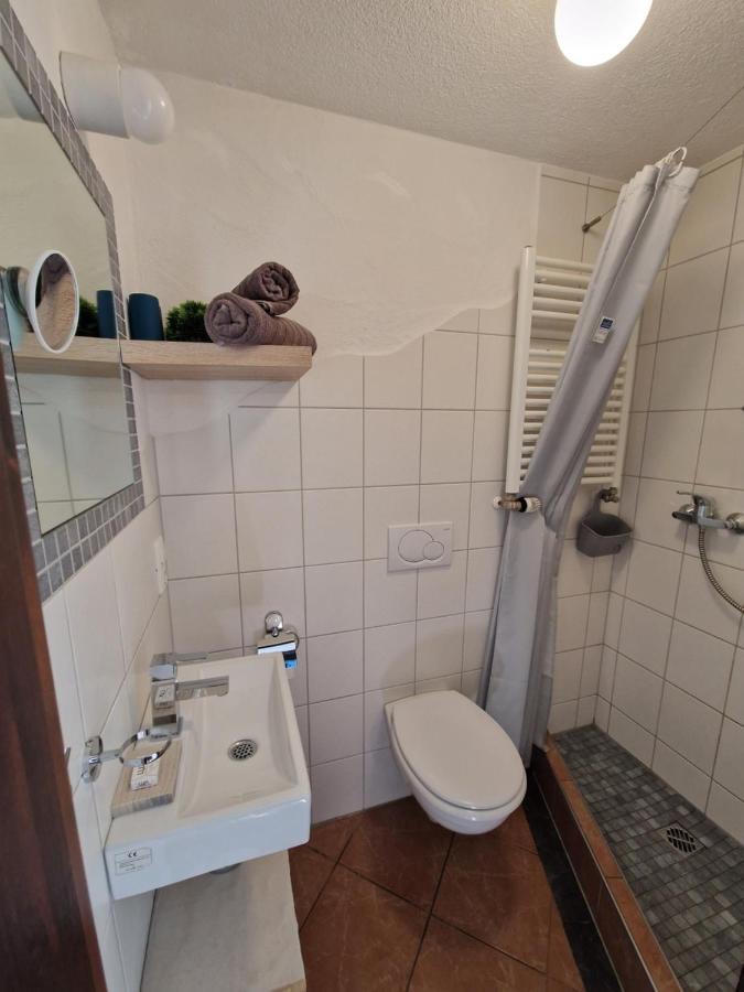 Ferienwohnung Am Sonnigen Haimberg Fulda Esterno foto